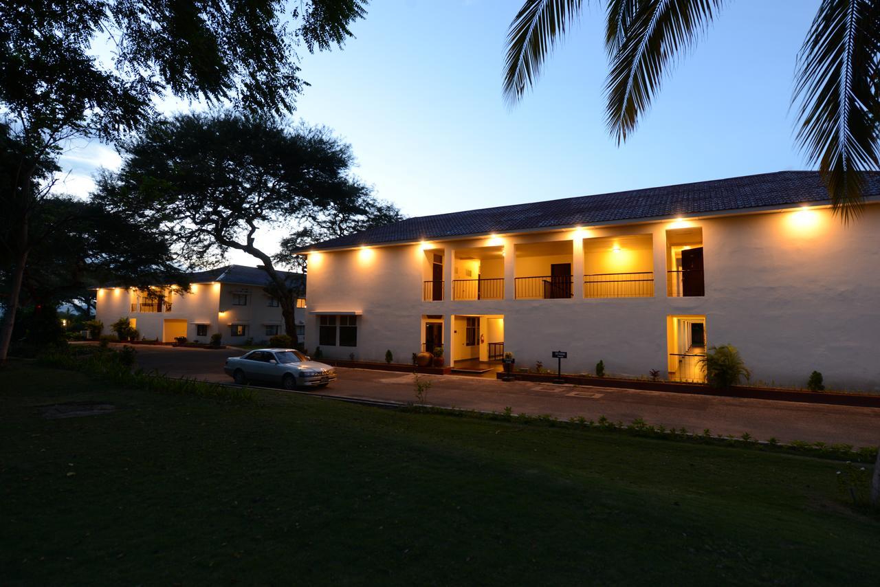 Sakura Inn Bagan Exteriör bild