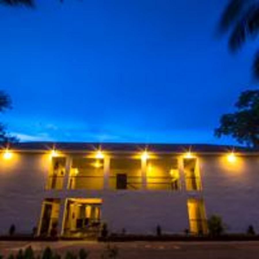 Sakura Inn Bagan Exteriör bild
