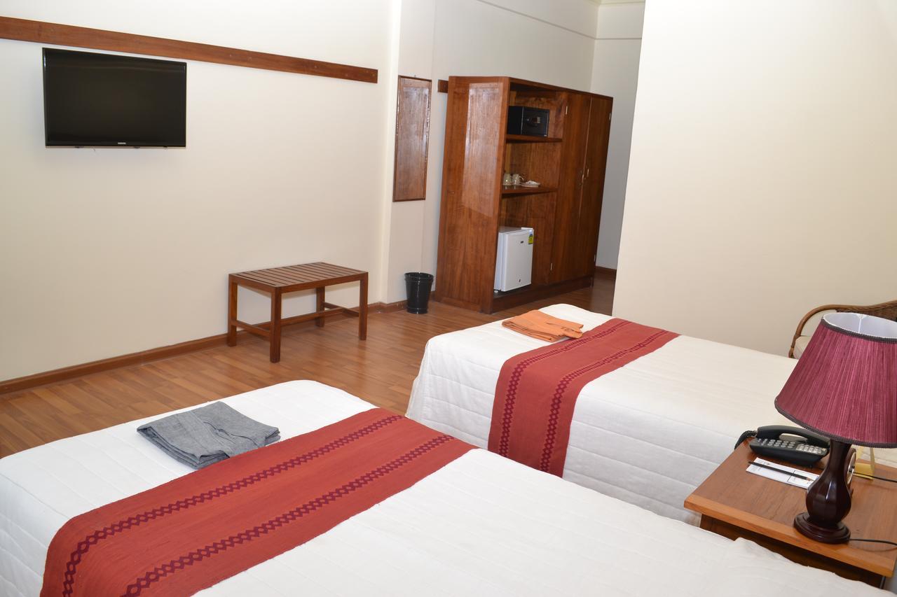 Sakura Inn Bagan Exteriör bild