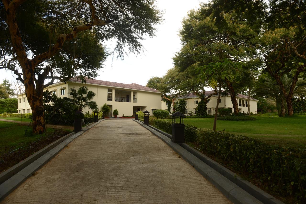 Sakura Inn Bagan Exteriör bild